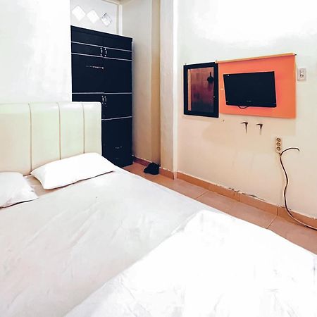 Amira House Kisaran Redpartner Hotell Exteriör bild
